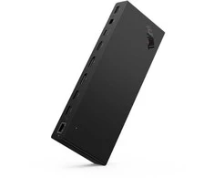 „Lenovo ThinkPad USB4 Smart Dock 5500“ (su 135 W adapteriu) | „DisplayPorts“ jungčių kiekis: 2 | HDMI jungčių kiekis: 1 | 100 W