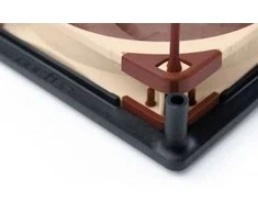 „Noctua NA-SFMA1“ ventiliatoriaus tvirtinimo adapteris nuo 120 iki 140 mm
