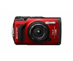 Olympus TG-7 raudona kamera