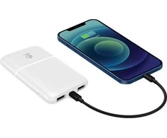 Rebeltec „Powerbank P5“ (5000 mAh 10 W), 10 W išėjimo galia užtikrina greitą ir stabilų suderinamų įrenginių įkrovimą, vienu metu galima įkrauti 3 įrenginius