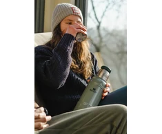 Stanley "Thermos The Artisan Thermal Bottle" 1 l žalias