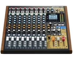 „Tascam Model 12“ – 10 kanalų maišytuvas su 12 takelių įrašymo įrenginiu