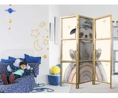 Artgeist Japoniška kambario pertvara - Happy Sloth - Sloth in muted colors - wearing a cap - sitting on a rainbow among the stars.