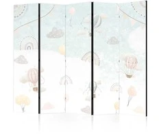 Artgeist Pertvara - Balloons in the Sky - Balloons in Pastel Colors Flying Through a Cloudy Sky - Among Rainbows and Stars