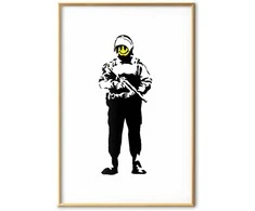 Artgeist Plakatas - Smiling Policeman