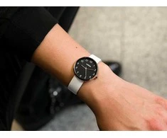 Lorus RG225SX9 moteriškas laikrodis + dėžutė