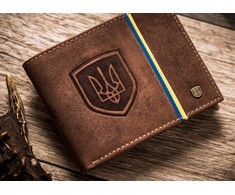 Vyriška nubuko piniginė su Ukrainos emblema — Petersonas
