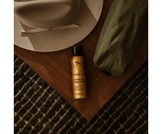 1821Manmade 18.21 Man Made daugiafunkcė priemonė vyrams 18.21 ManMade 4 in 1 Carry On Travel Foam Sweet Tobacco, 100 ml