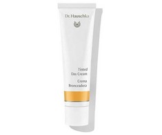 "Dr. Hauschka" atspalvį suvienodinantis veido kremas 30ml
