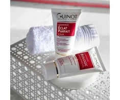 Guinot Eclat Parfait Scrub skaistinamasis šveičiamasis veido kremas, 50 ml
