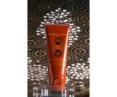 La Sultane de Saba Oriental Ayurvedic Scented Scrub ajurvedinis kūno šveitiklis, 200 g