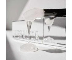 Mesauda Lip Phenom PH Lip Plumper apimtį didinatis lūpų blizgesys-aliejus, 5 ml