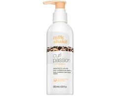 „Milk Shake Curl Passion“ plaukų formavimo kremas, 200 ml