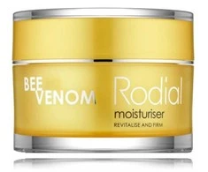 Rodial Bee Venom Moisturiser atgaivinantis ir stangrinantis veido kremas sausai/normaliai veido odai, 15 ml