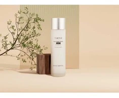 TIRTIR Milk Skin Toner Light Drėkinamasis tonikas probleminei odai, 150 ml