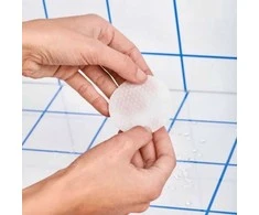 Veidą drėkinantys padeliai Iroha Nature Hydrating &amp; Soothing Toneris Pad Blueberry, giliai drėkinantys ir raminantys veido odą, 10 vnt.