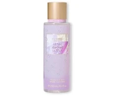 Victoria Secrets Victoria´s Secret Lush Starfruit Lotus kūno dulksna, 250 ml