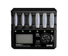 SkyRC NC2500 Pro AA / AAA įkroviklis