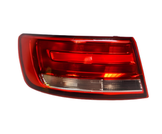 Audi A4 8W2 B9 2018 Galinis Žibintas VAG Originalus 8W5945069A