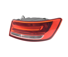 Audi A4 Avant 8W 2016 VAG Galinis Dešinysis Šviesos Originalus 8W5945070A