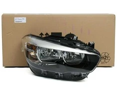 BMW 1 serijos F20 F21 halogeninis priekinis dešinysis žibintas 63117358392 originalus