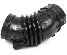 BMW 3 E30 Oro įsiurbimo vamzdis žarna 325i 141kw Benzinas 13711726205 NAUJAS ORIGINALUS