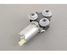 BMW 3 E90 Papildomas vandens siurblys 64118369806 2008 NAUJAS ORIGINALUS