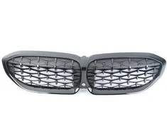 BMW 3 serijos G20 M340i blizgios juodos spalvos priekinės inksto grotelės originalios 51139448475