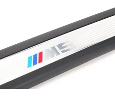 Bmw 5 E60 Priekinis Kairės Pusės Įėjimas Originalus 51477898817