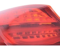 Bmw Galinis Žibintas Šoniniame Skydelyje Kairėje F06 F12 F13 Originalus 63217210577