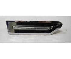 BMW 7 serija F01 F02 šoninis posūkio signalas LED šviesos apdaila dešinė originali 63137203372