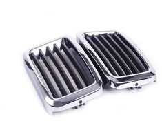 BMW E28 priekinės radiatoriaus grotelės originalios 51131873253