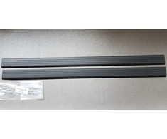 BMW E30 komplektas durų slenksčių pakopų lentelė originali 51471888427