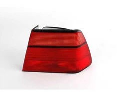 BMW E31 840i 840Ci 850Ci 850CSi Galinės Lempos Išorinė Dešinė Originali