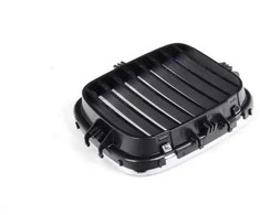 BMW E31 grotelės dešinėje originalios 51138124272