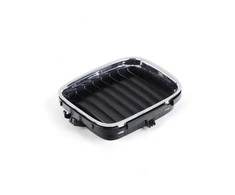 BMW E31 grotelės dešinėje originalios 51138124272