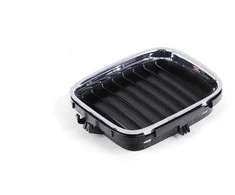 BMW E31 grotelės dešinėje originalios 51138124272