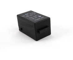 BMW E39 E46 M3 M5 Z3 MRoadster Mcoupe S54 Originalus kuro siurblio relė 61357892976