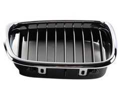 BMW E39 Inksto grotelės dešinėje pusėje originalios 51132497262