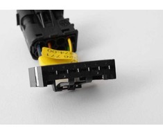 BMW E39 LED galinio žibinto adapteris dešinėje pusėje originalus 63120026771