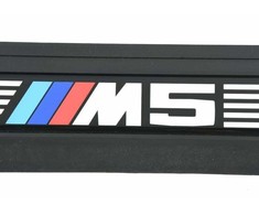 BMW E39 priekinio kairiojo įėjimo dangtelis originalus 51472466367