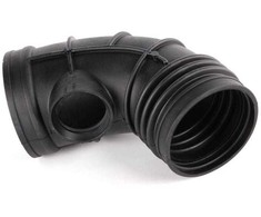 BMW E39 variklio oro įsiurbimo žarna originali 13547505838