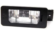BMW E46 E92 valstybinio numerio ženklo žibinto mazgas originalus 63267165646