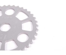BMW E60 E60N E61 E61N E63 variklio vakuuminio siurblio žvaigždutė Originali 11417516128