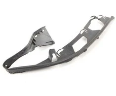 BMW E60 E60N E61N Žibintų tarpiklis dešinėje pusėje originalus 63127187270