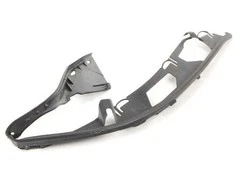BMW E60 E60N E61N Žibintų tarpiklis dešinėje pusėje originalus 63127187270