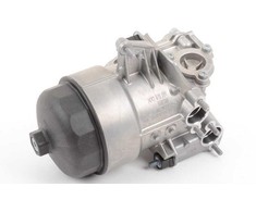 Bmw Alyvos Filtras Su Alyvos Aušintuvo Jungtimi E60 E61 E63 E64 Originalus 11427837710
