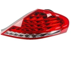 BMW E63 E64 LCI 6 SERIJA LED DEŠINIS GALINIS ŽIBINTAS ORIGINALUS 7177070