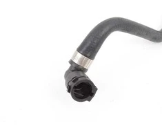 BMW E65 E66 Aušinimo sistemos vandens žarna ventiliacijos vamzdis originalus 17127534527