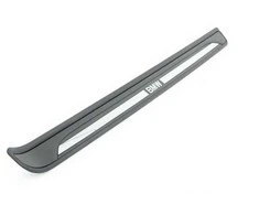 Bmw E81 E82 Dešinės Apdailos Įėjimas Chrome Originalus 51477180740